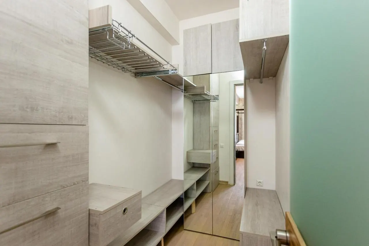 Luxury Apartment For Families Or Group Of Visitors In City Center Tbilisi