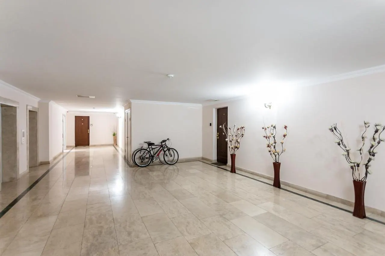 Luxury Apartment For Families Or Group Of Visitors In City Center Tbilisi 0*,  Gruzja