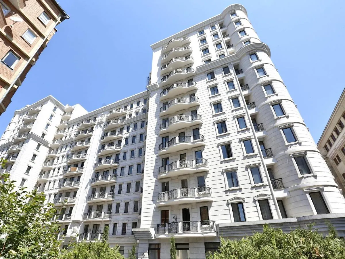 Luxury Apartment For Families Or Group Of Visitors In City Center Tbilisi 0*,